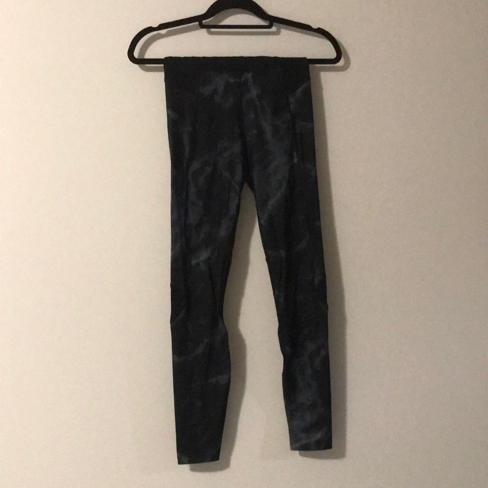Sweaty Betty - Zero Gravity Marble Print Tights